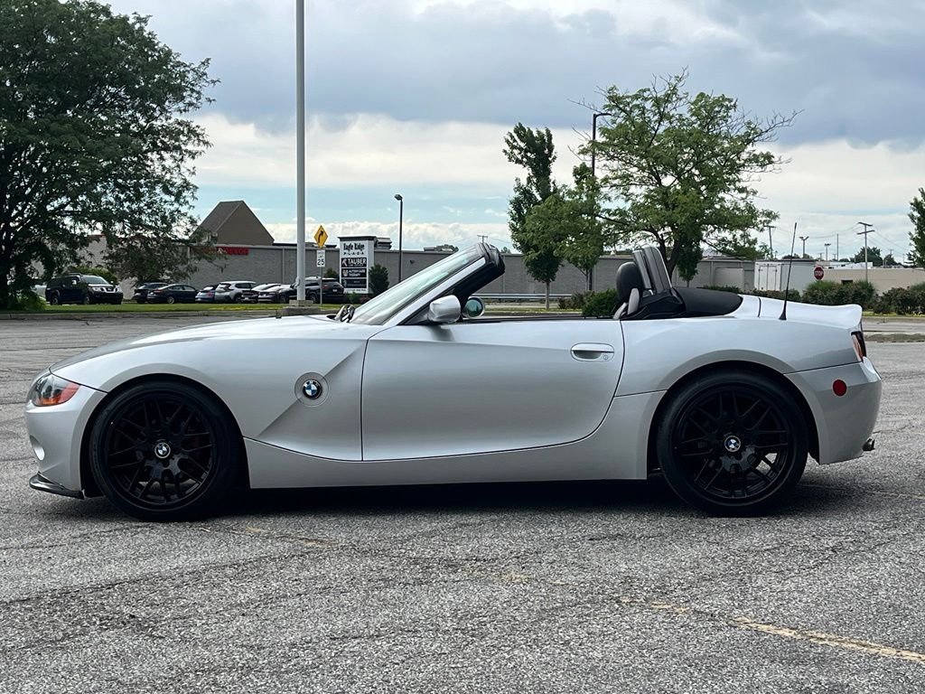2003 BMW Z4 — photo 1