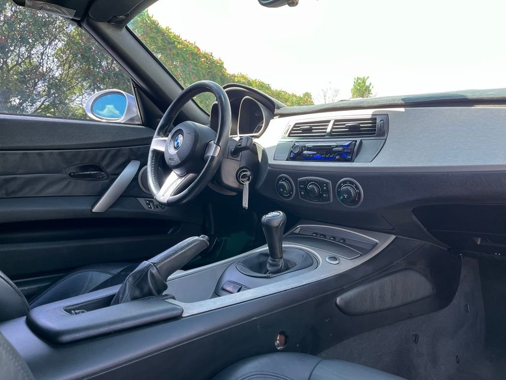 2003 BMW Z4 — photo 16