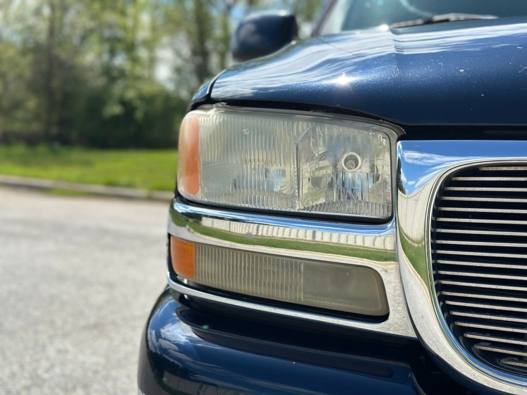 2005 GMC Yukon — photo 5