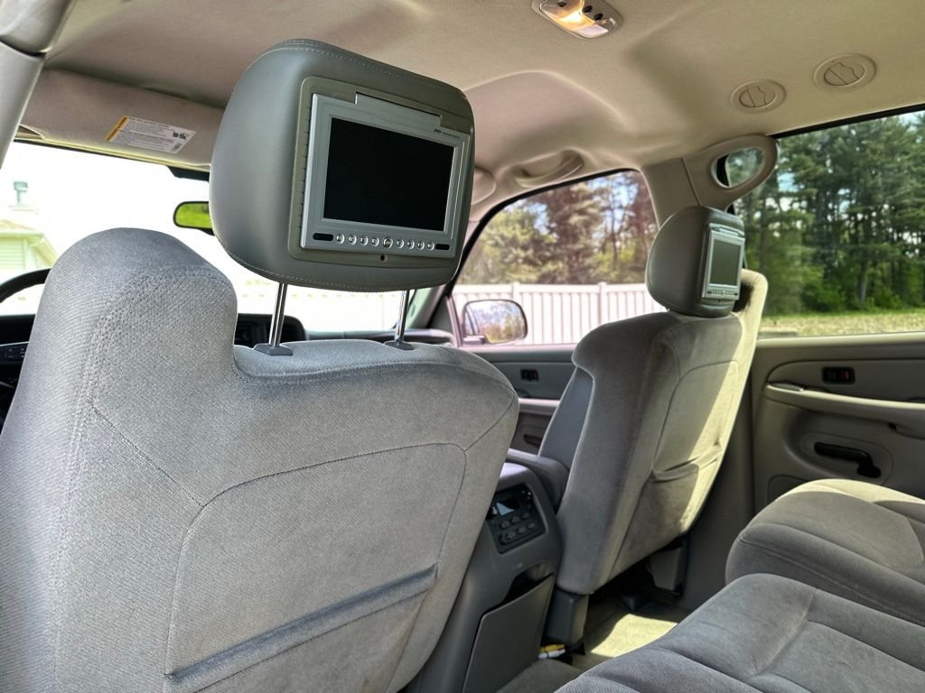 2005 GMC Yukon — photo 16