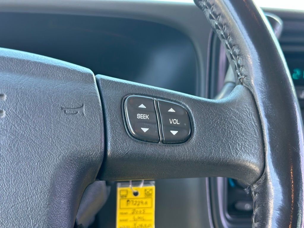 2005 GMC Yukon — photo 23