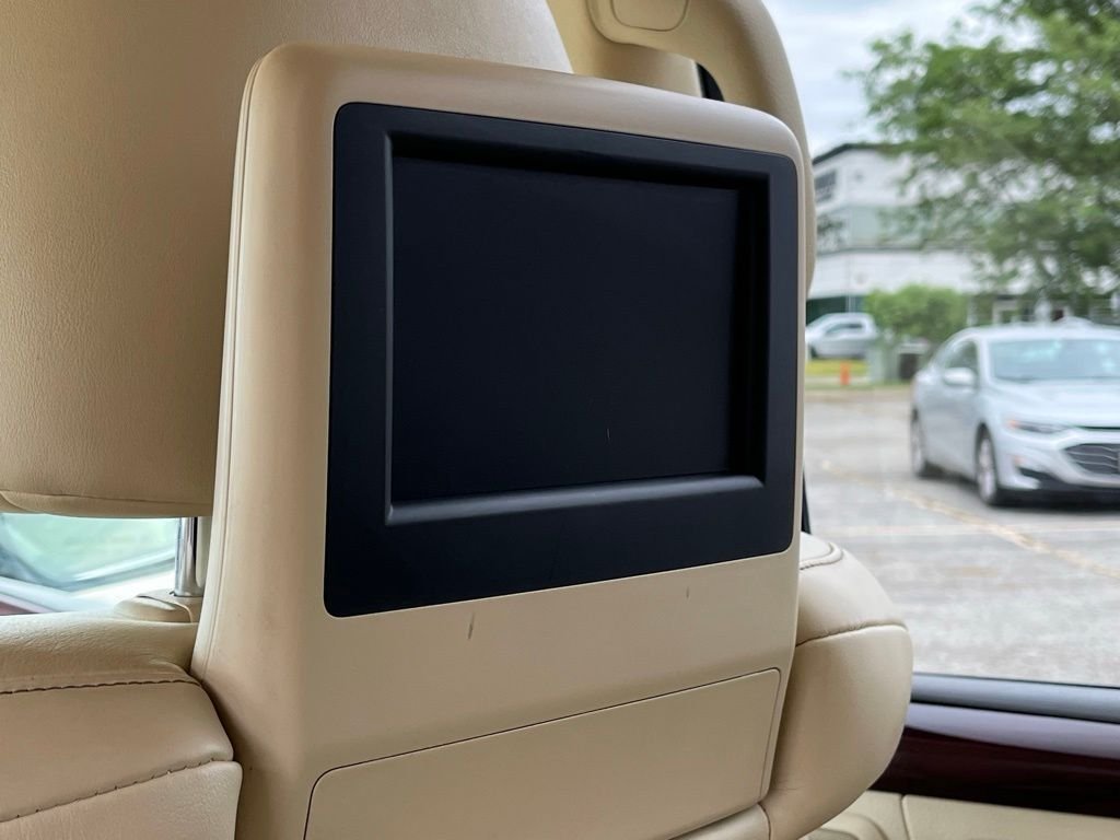 2013 Lexus LX — photo 19