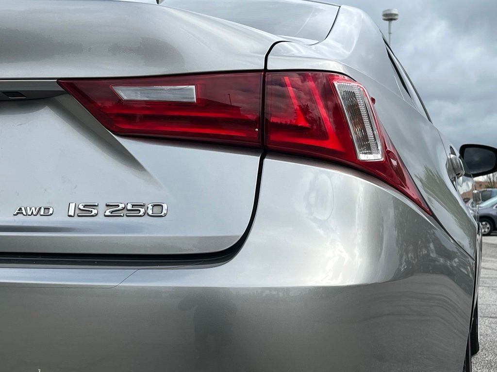 2014 Lexus IS — photo 6