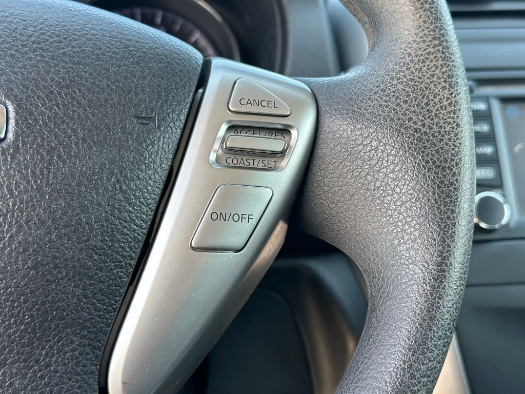 2015 Nissan Versa — photo 21