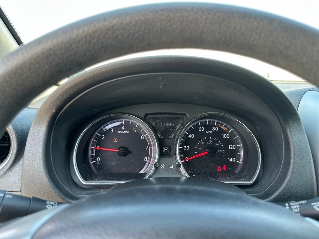 2015 Nissan Versa — photo 24