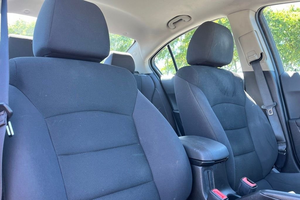 2016 Chevrolet Cruze — photo 20