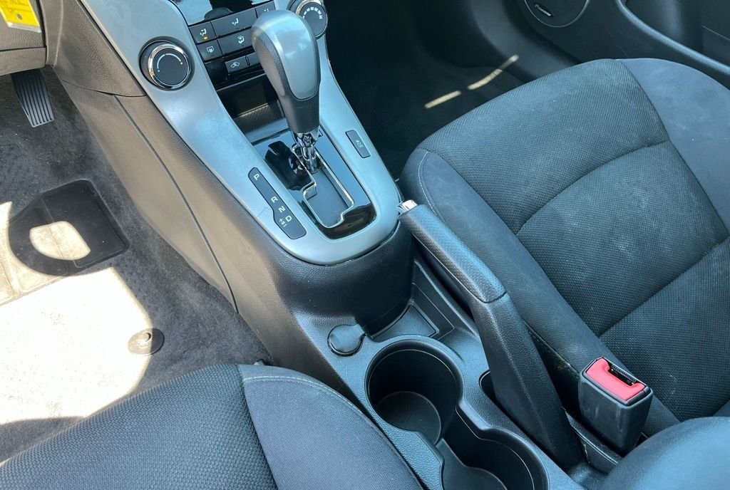 2016 Chevrolet Cruze — photo 29