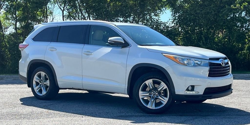 2016 Toyota Highlander — photo 1
