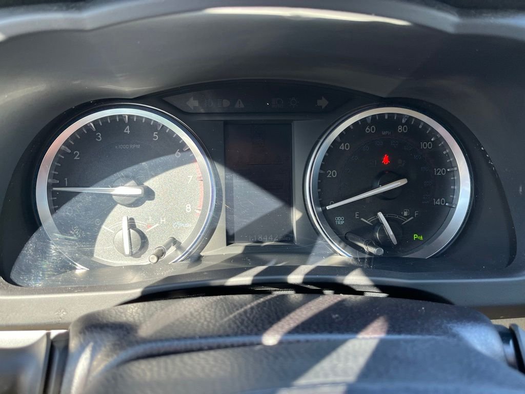 2016 Toyota Highlander — photo 31