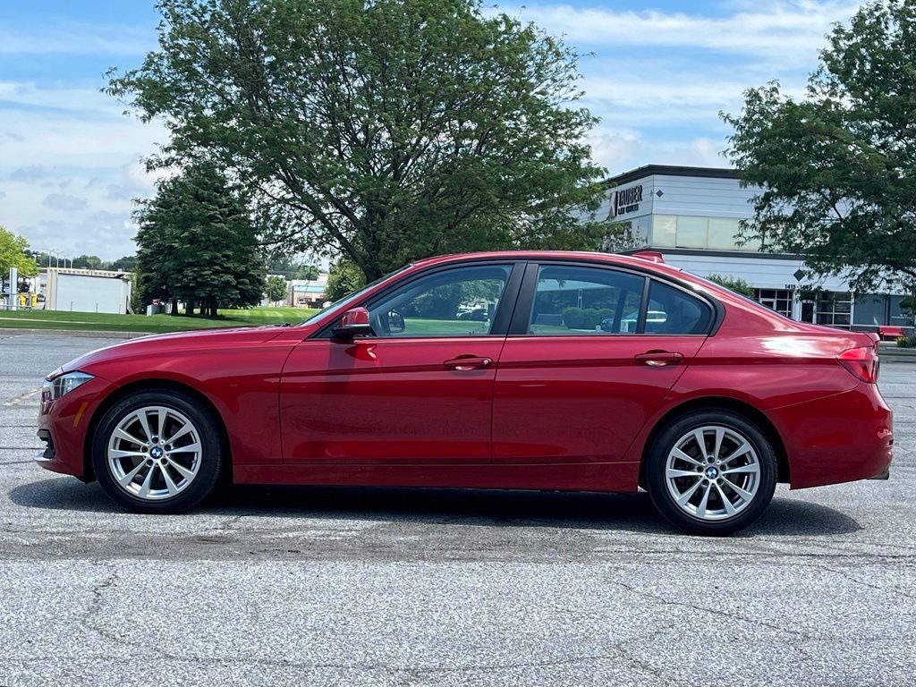 2017 BMW 3 Series — photo 1