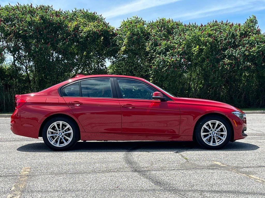 2017 BMW 3 Series — photo 3