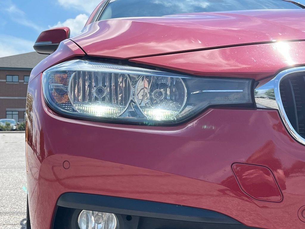2017 BMW 3 Series — photo 5