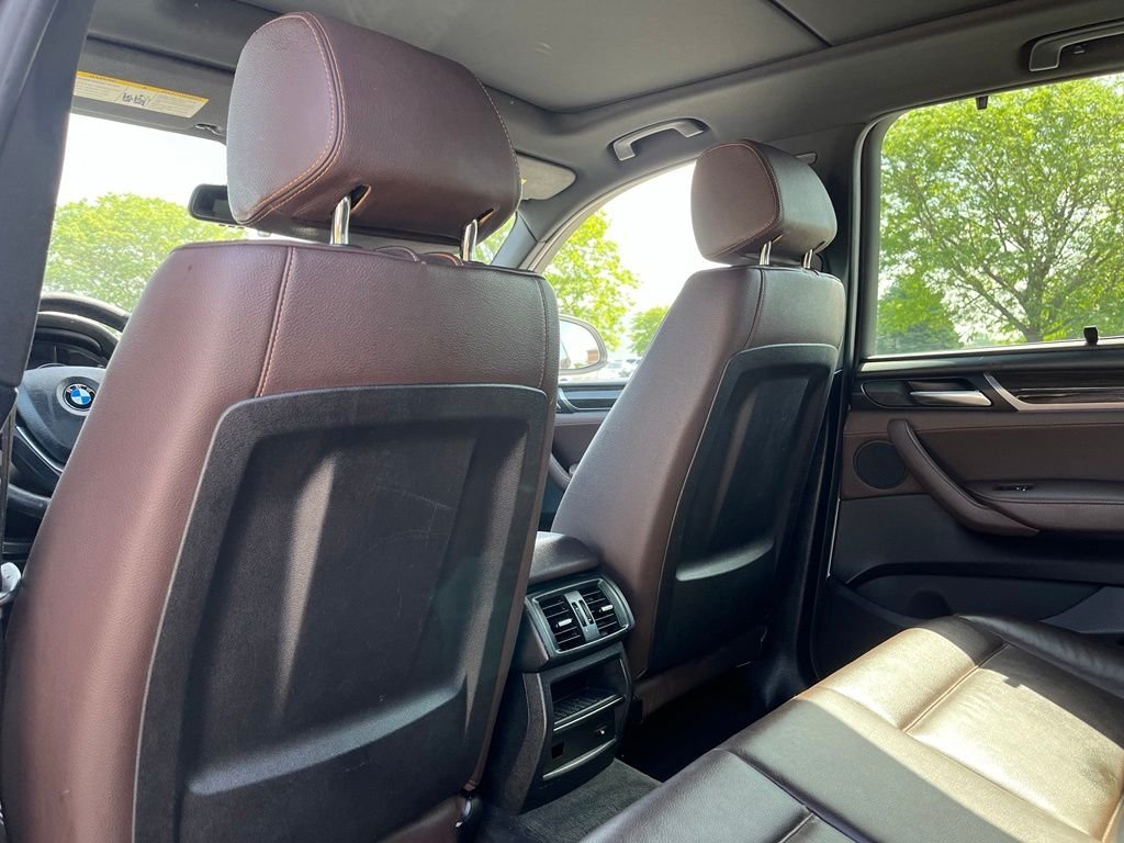 2017 BMW X3 — photo 15