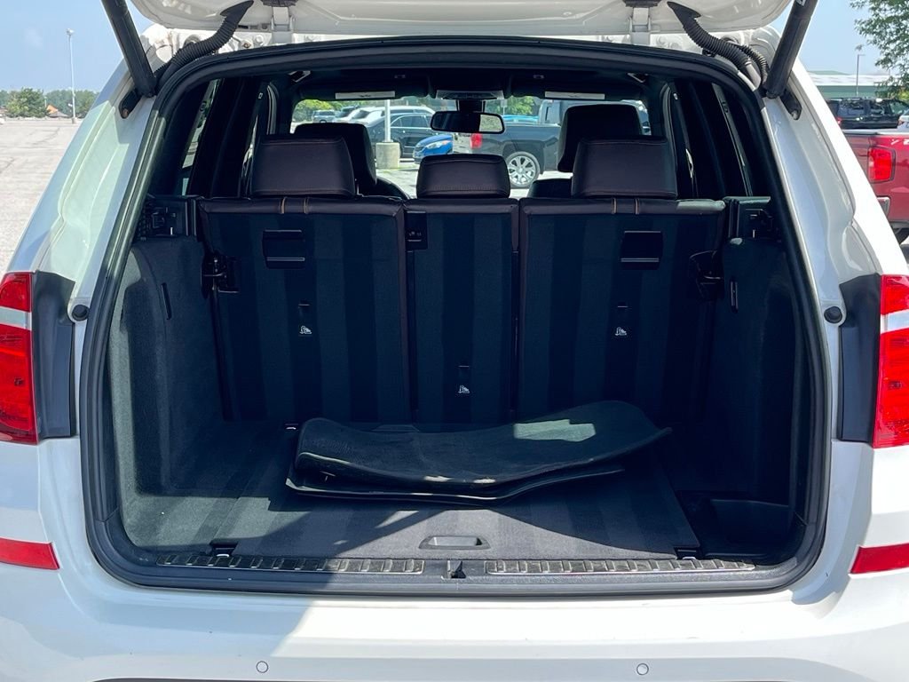 2017 BMW X3 — photo 17