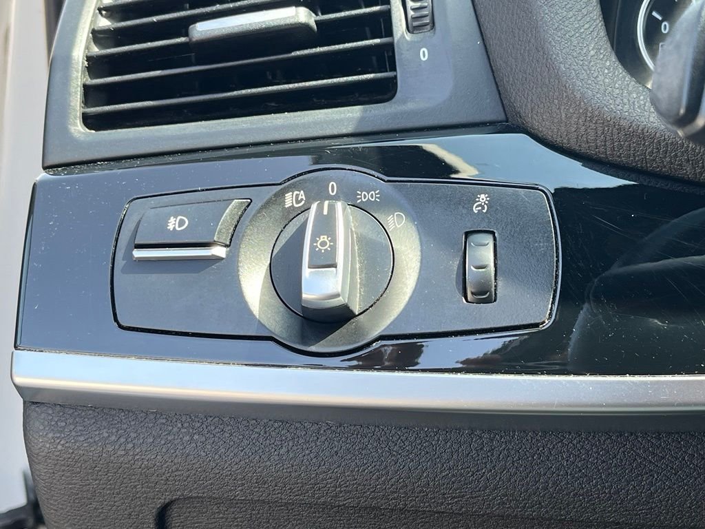 2017 BMW X3 — photo 27