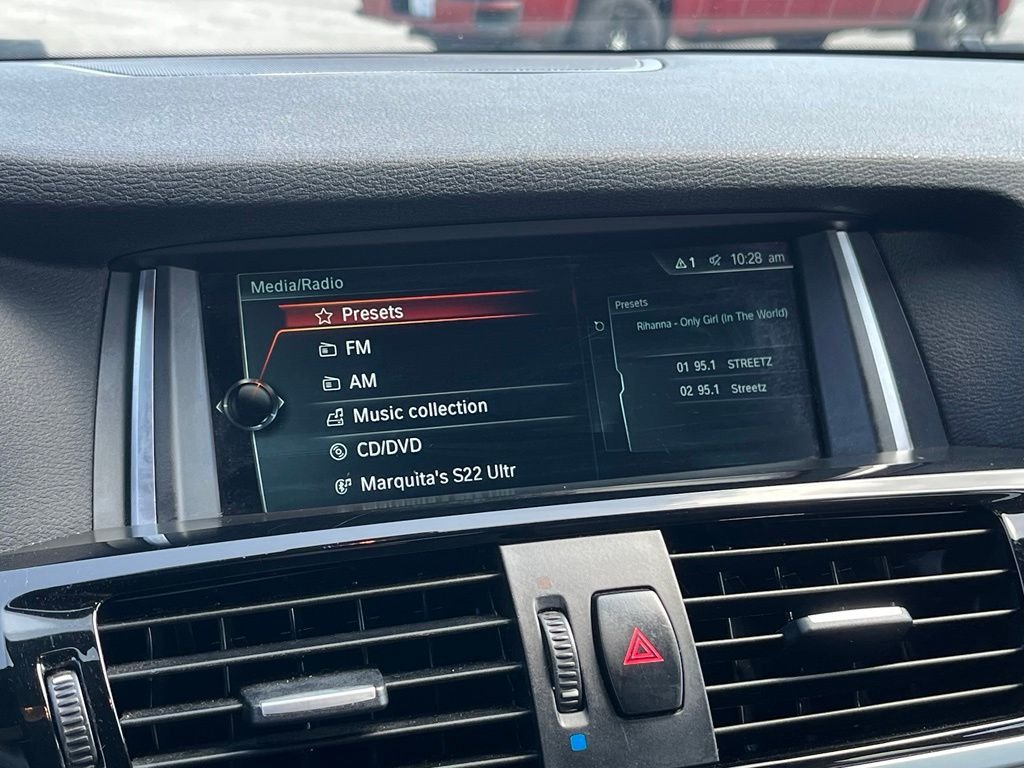2017 BMW X3 — photo 32