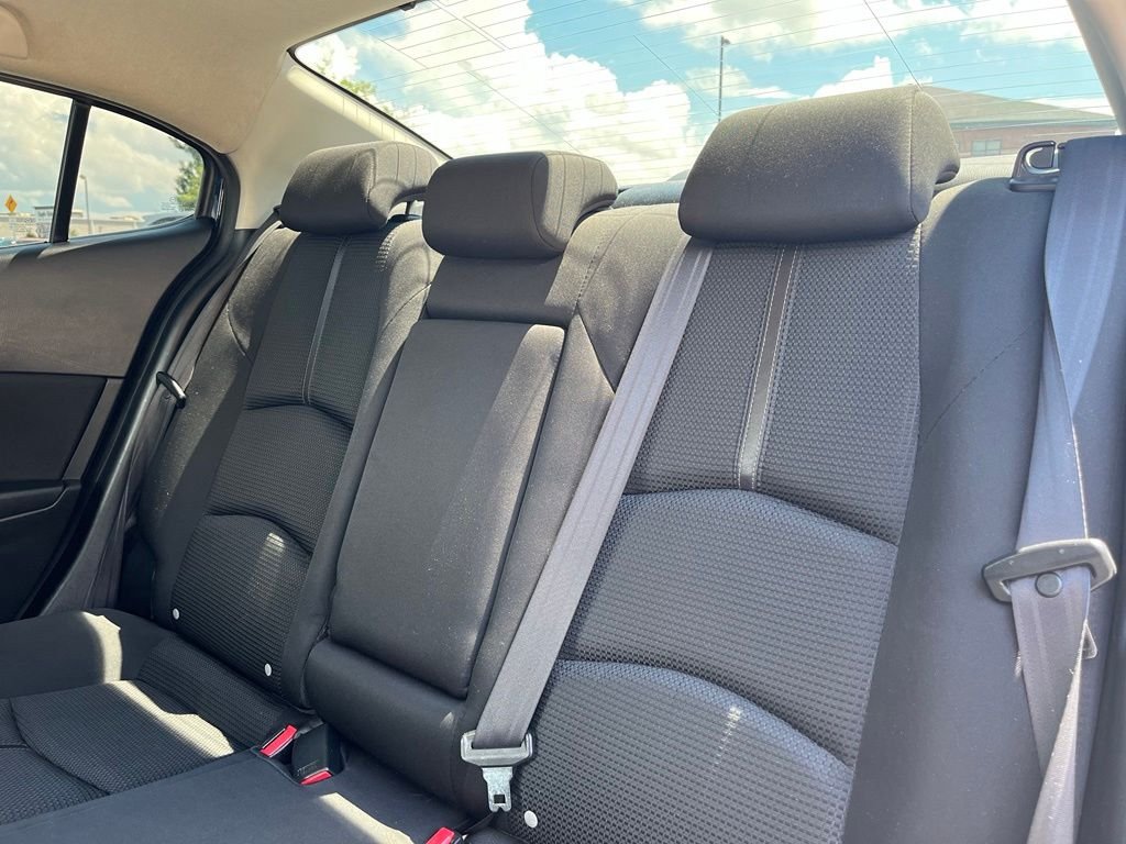2017 Mazda Mazda3 — photo 13
