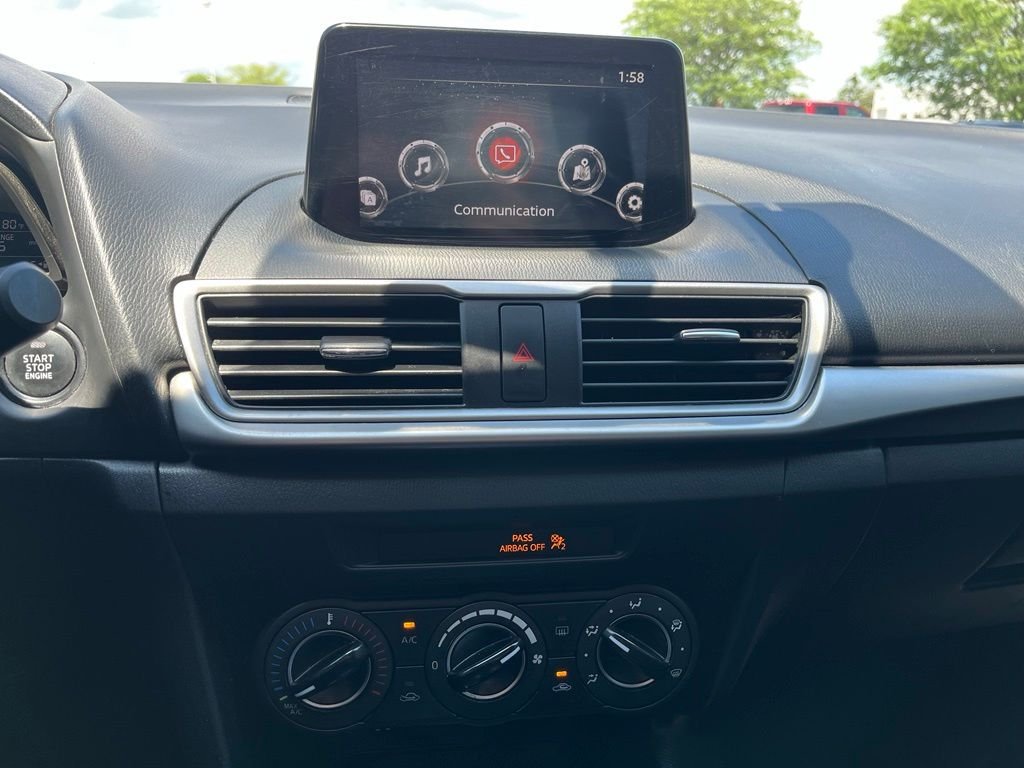 2017 Mazda Mazda3 — photo 27