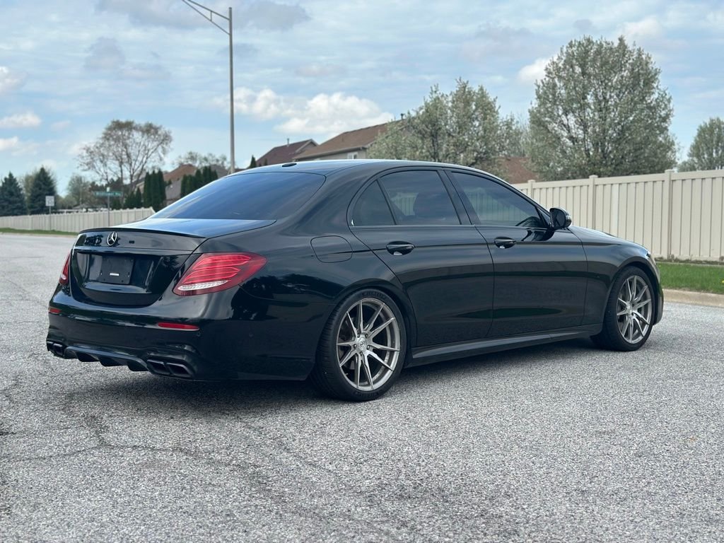 2017 Mercedes-Benz E-Class — photo 6