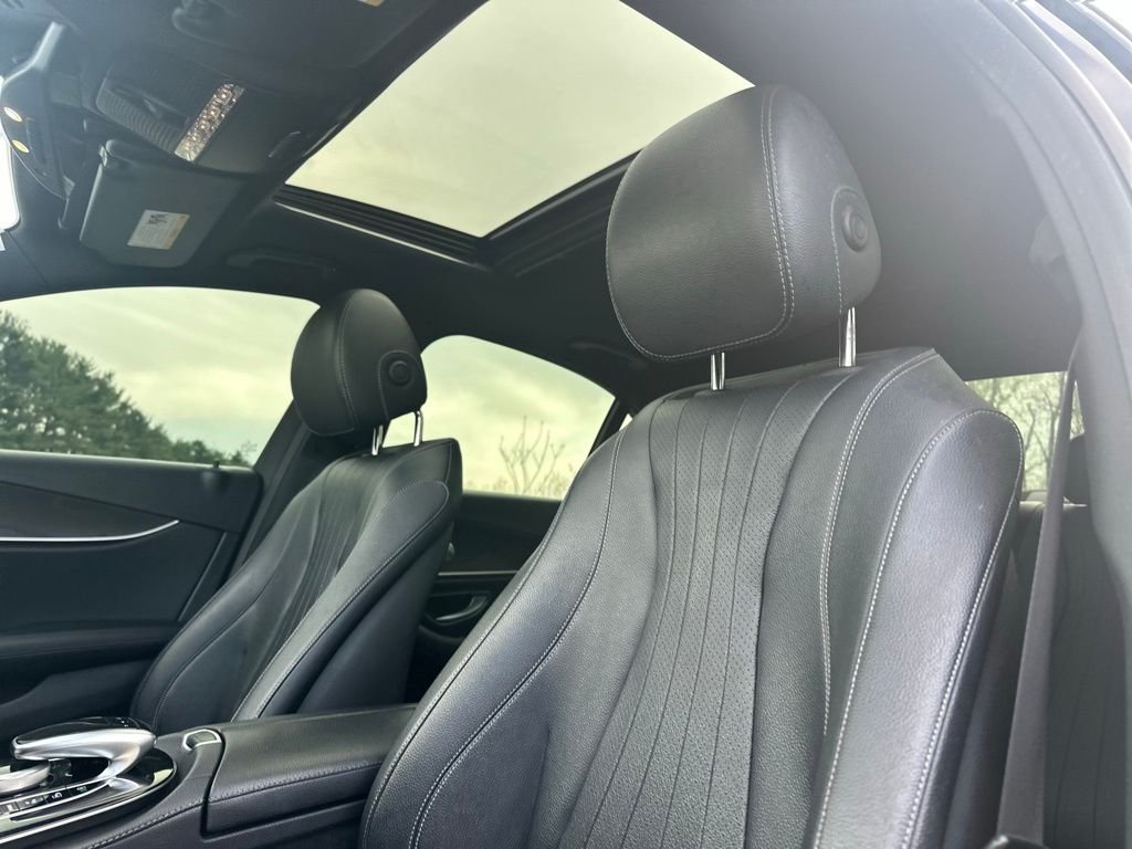 2017 Mercedes-Benz E-Class — photo 13