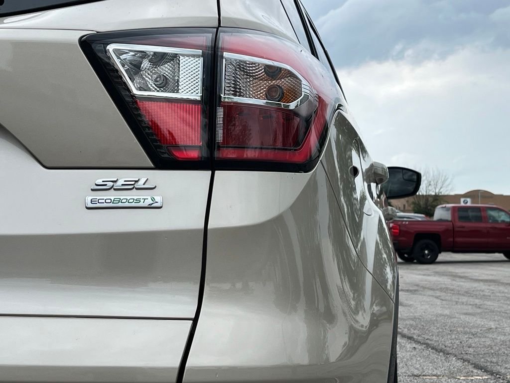 2018 Ford Escape — photo 7