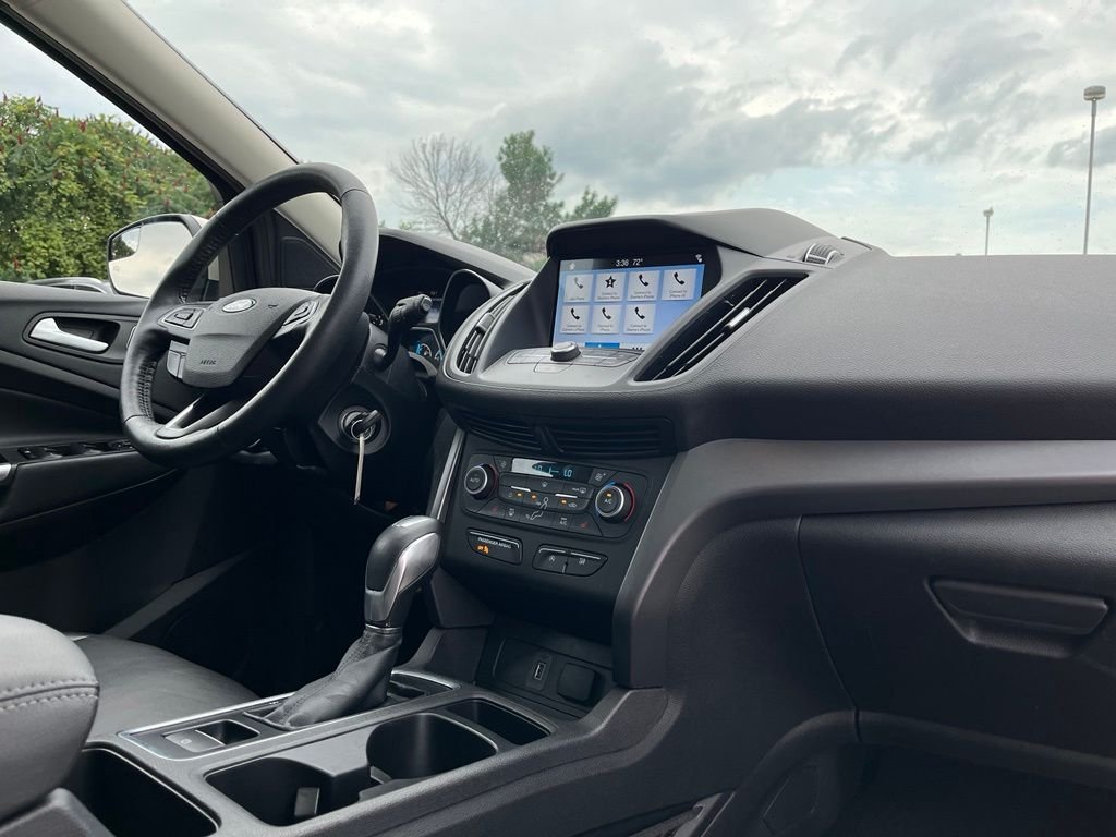 2018 Ford Escape — photo 21
