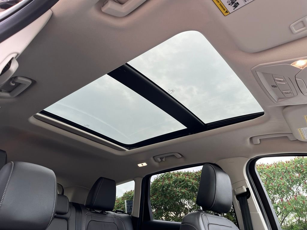 2018 Ford Escape — photo 23