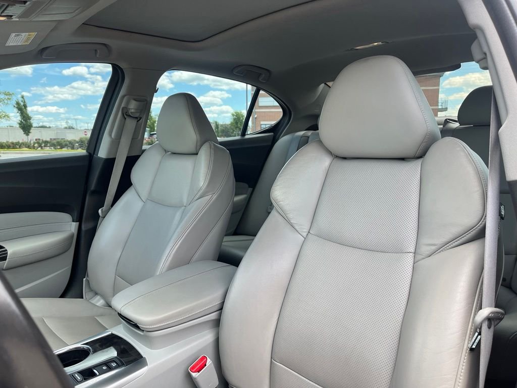 2019 Acura TLX — photo 9