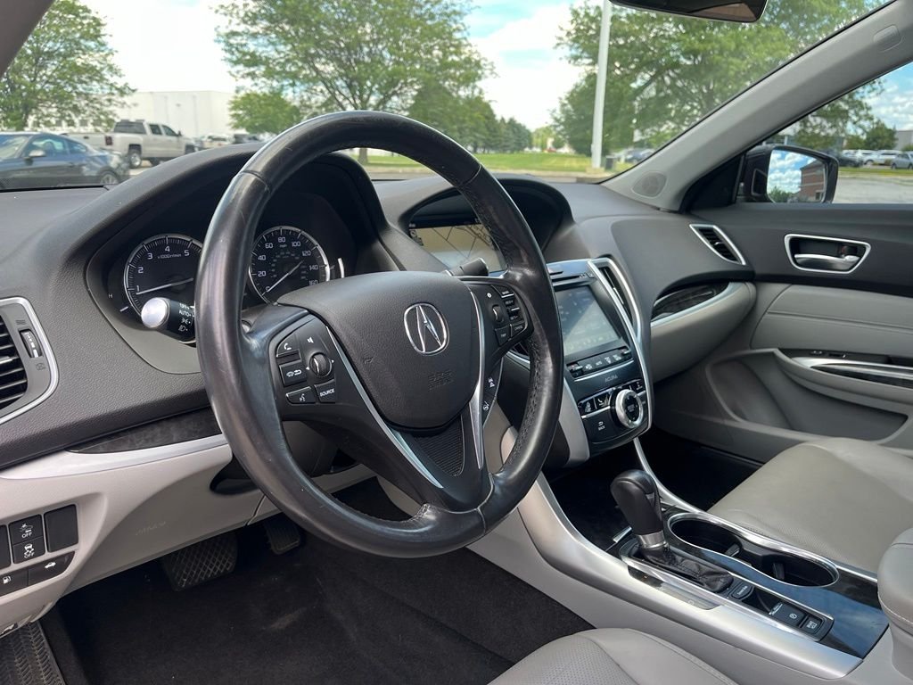 2019 Acura TLX — photo 10