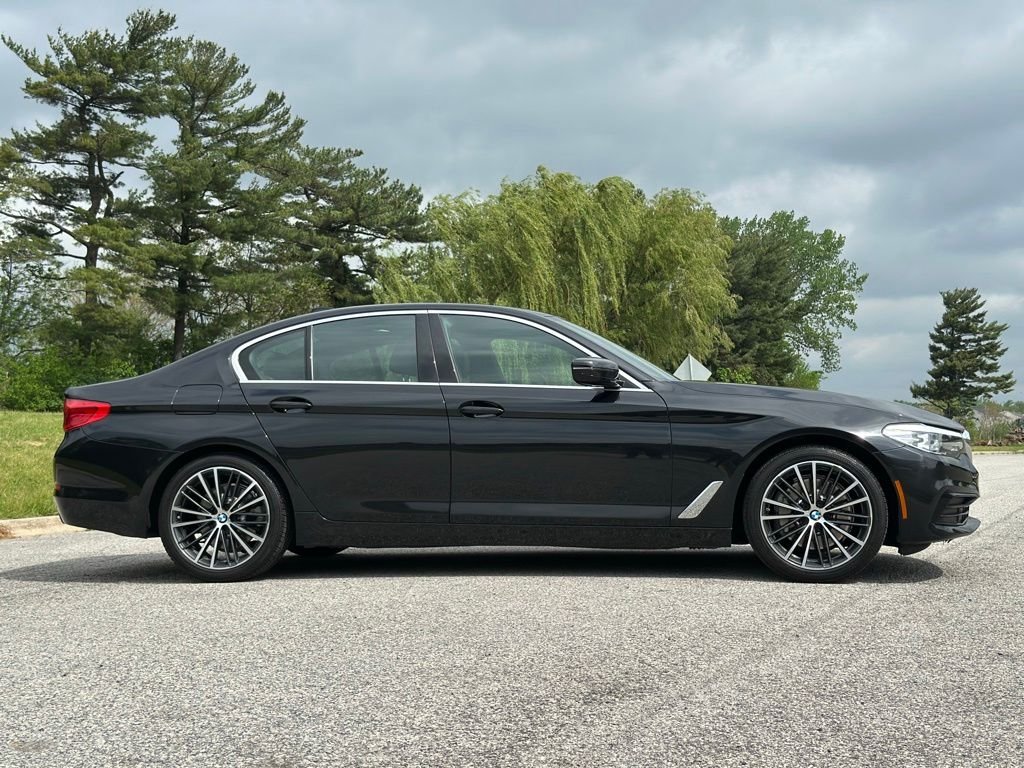 2019 BMW 5 Series — photo 5