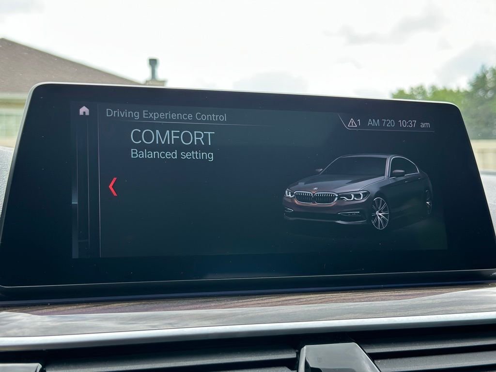 2019 BMW 5 Series — photo 38