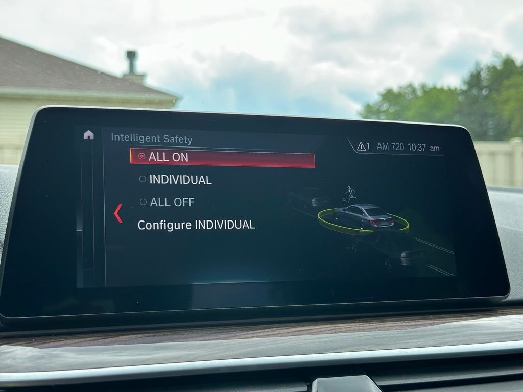 2019 BMW 5 Series — photo 39