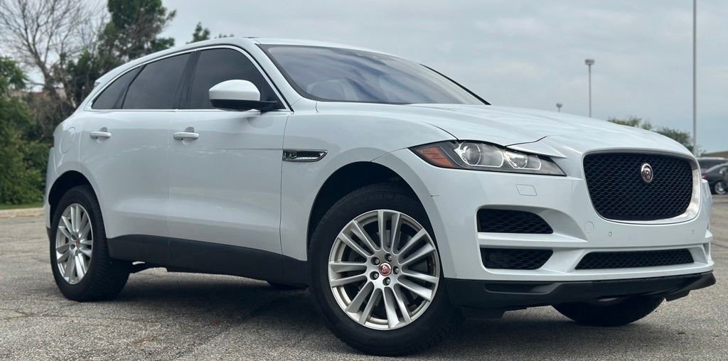 2019 Jaguar F-PACE — photo 1