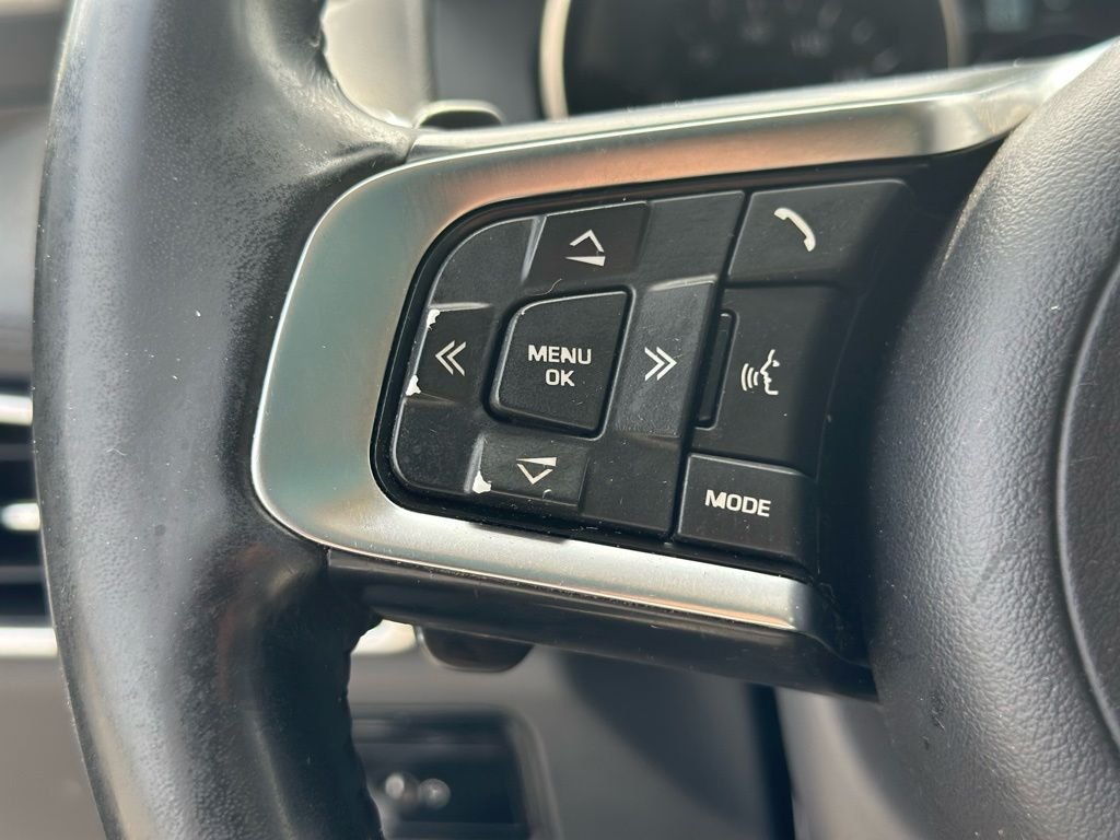 2019 Jaguar F-PACE — photo 21