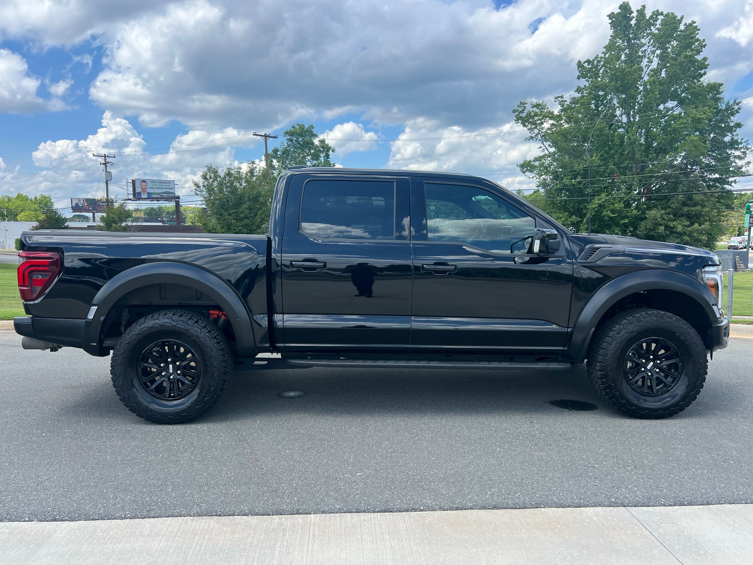 2025 Ford F-150 — photo 7