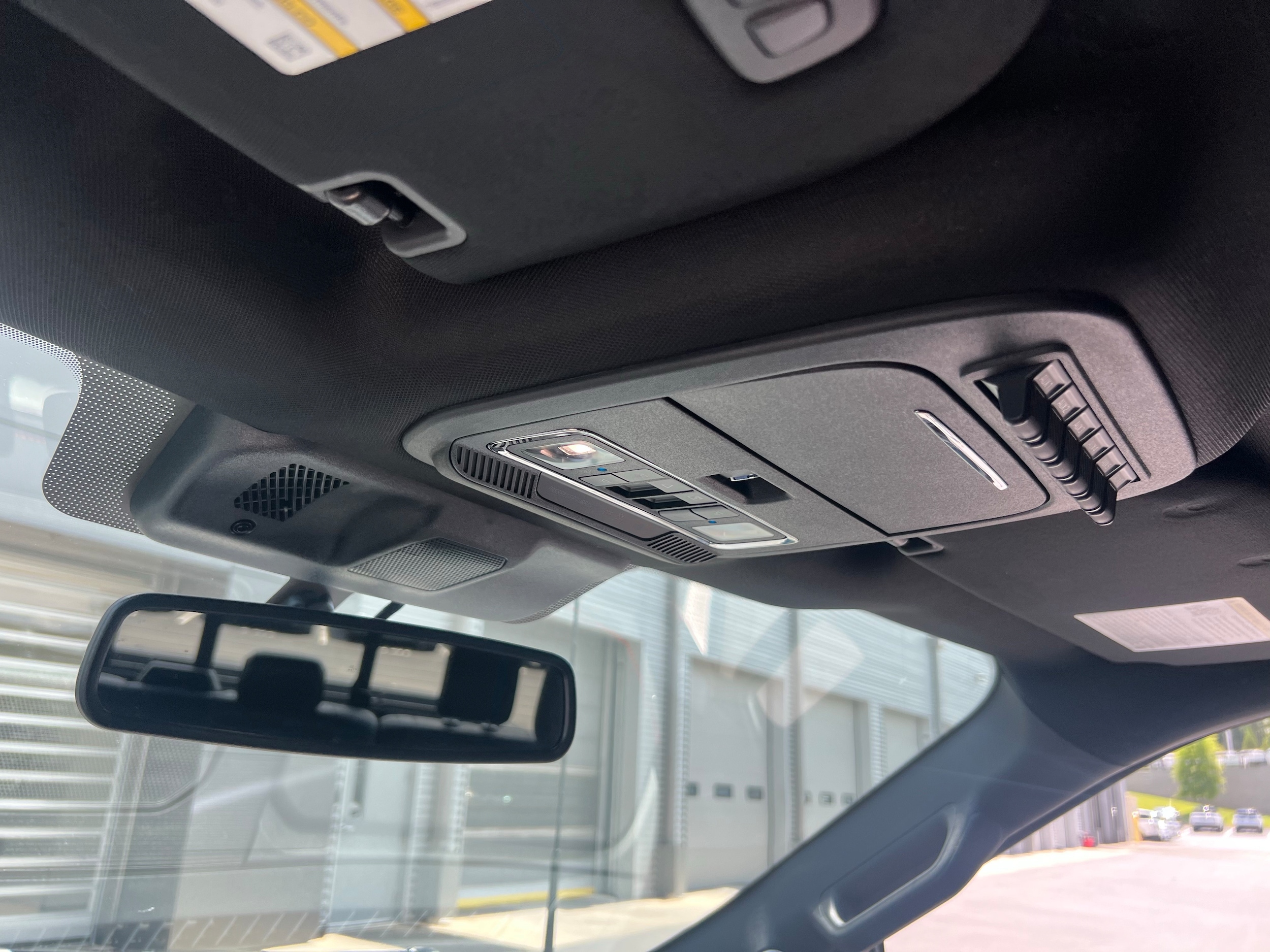2025 Ford F-150 — photo 21