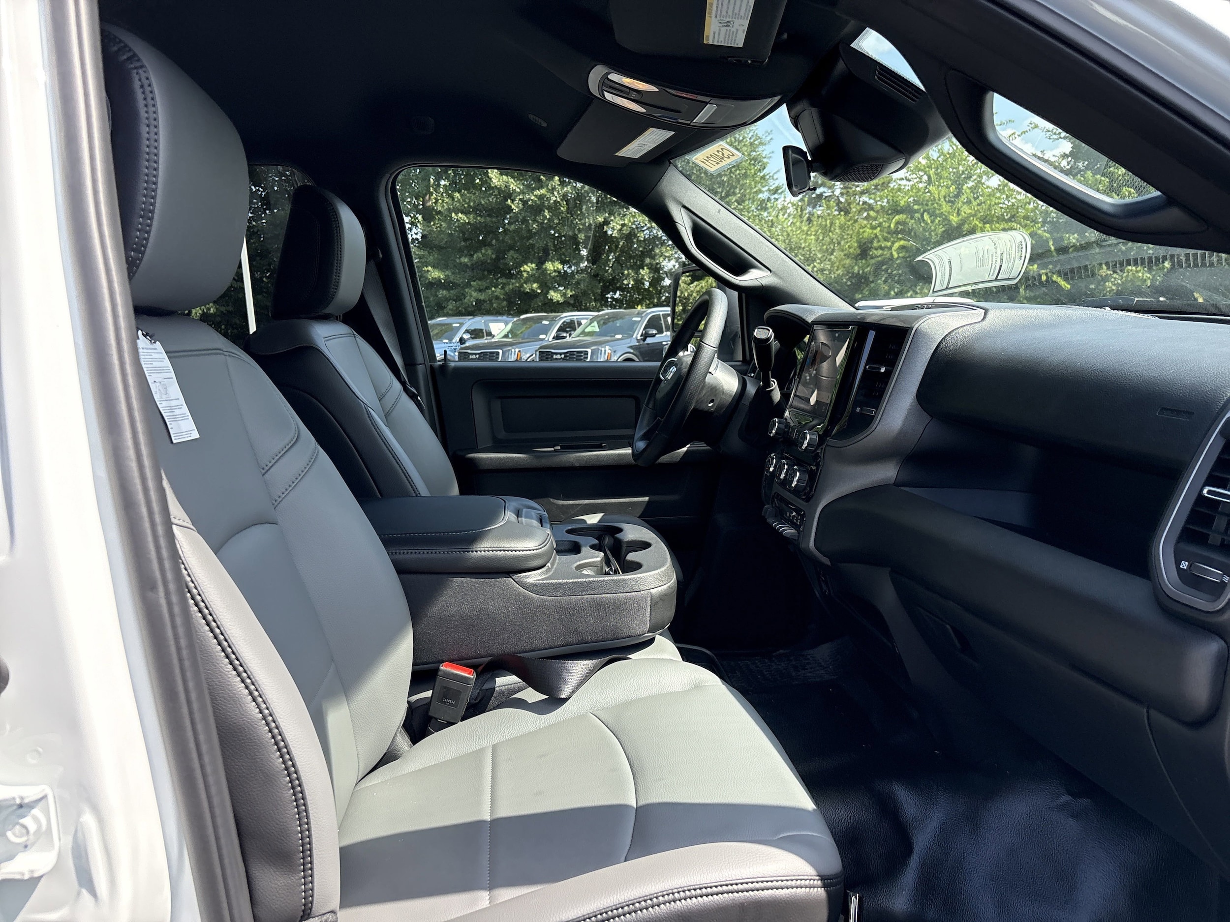 2025 Ram 2500 — photo 16
